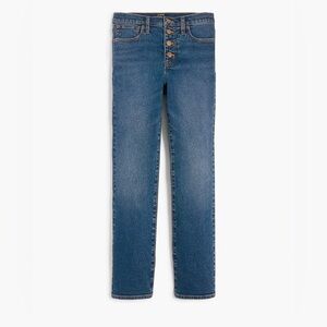 Essential straight jean with button fly in all-day stretch Charing Indigo wash